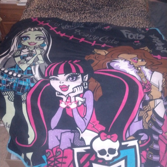 Monster High Bedding Blanket Poshmark